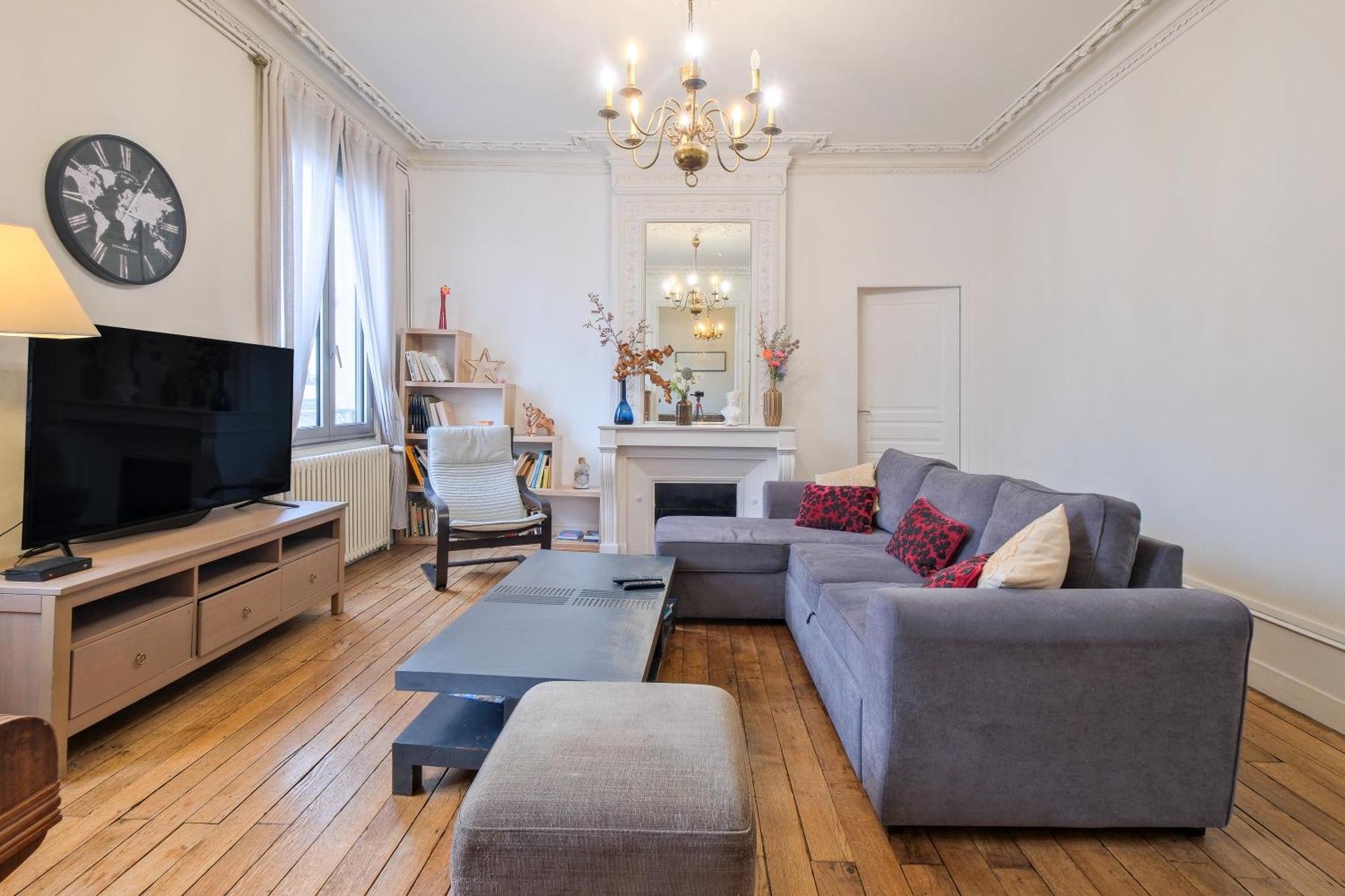 Miraflores, Appartement En Ville Perigueux Luaran gambar