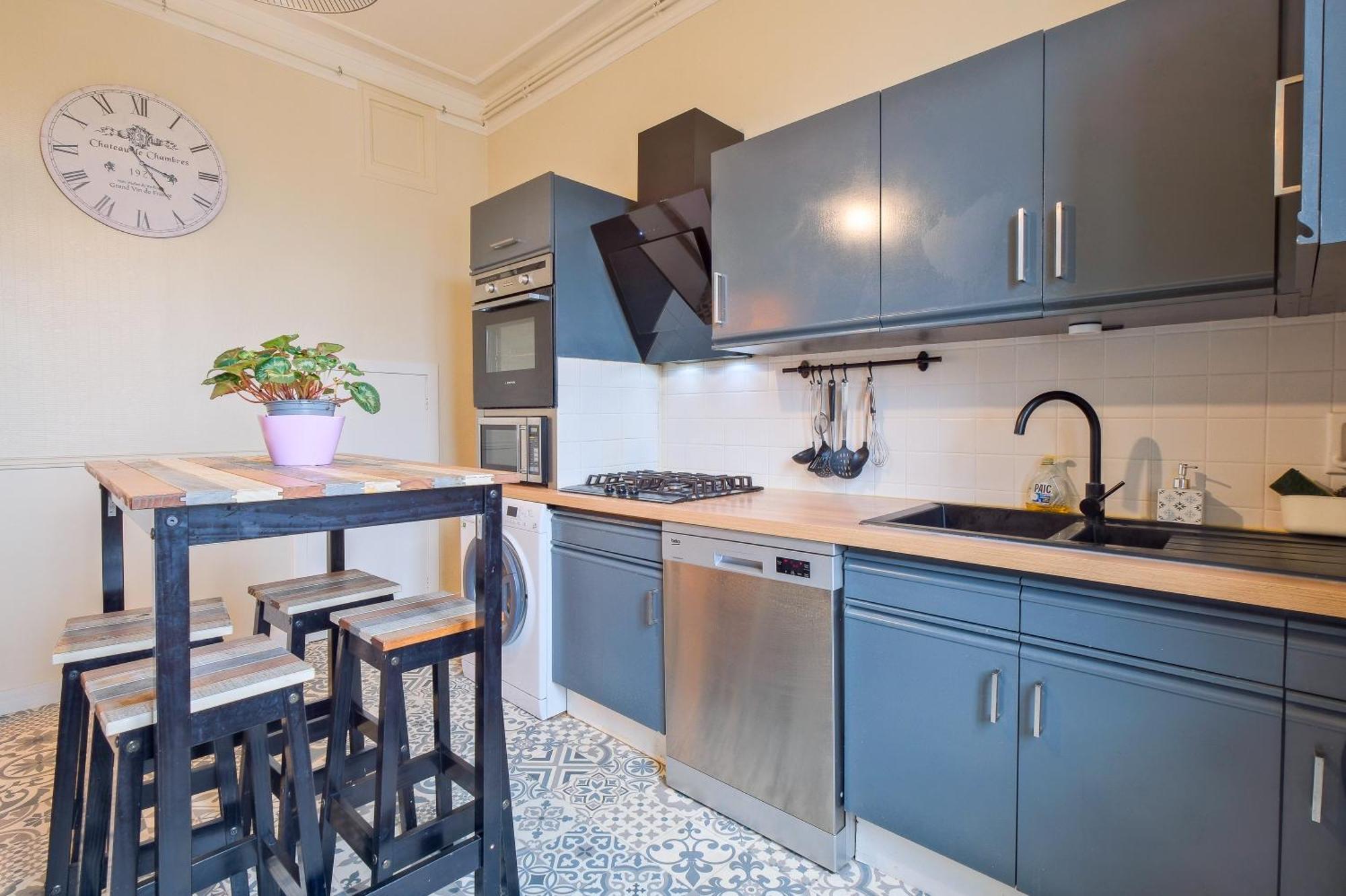 Miraflores, Appartement En Ville Perigueux Luaran gambar
