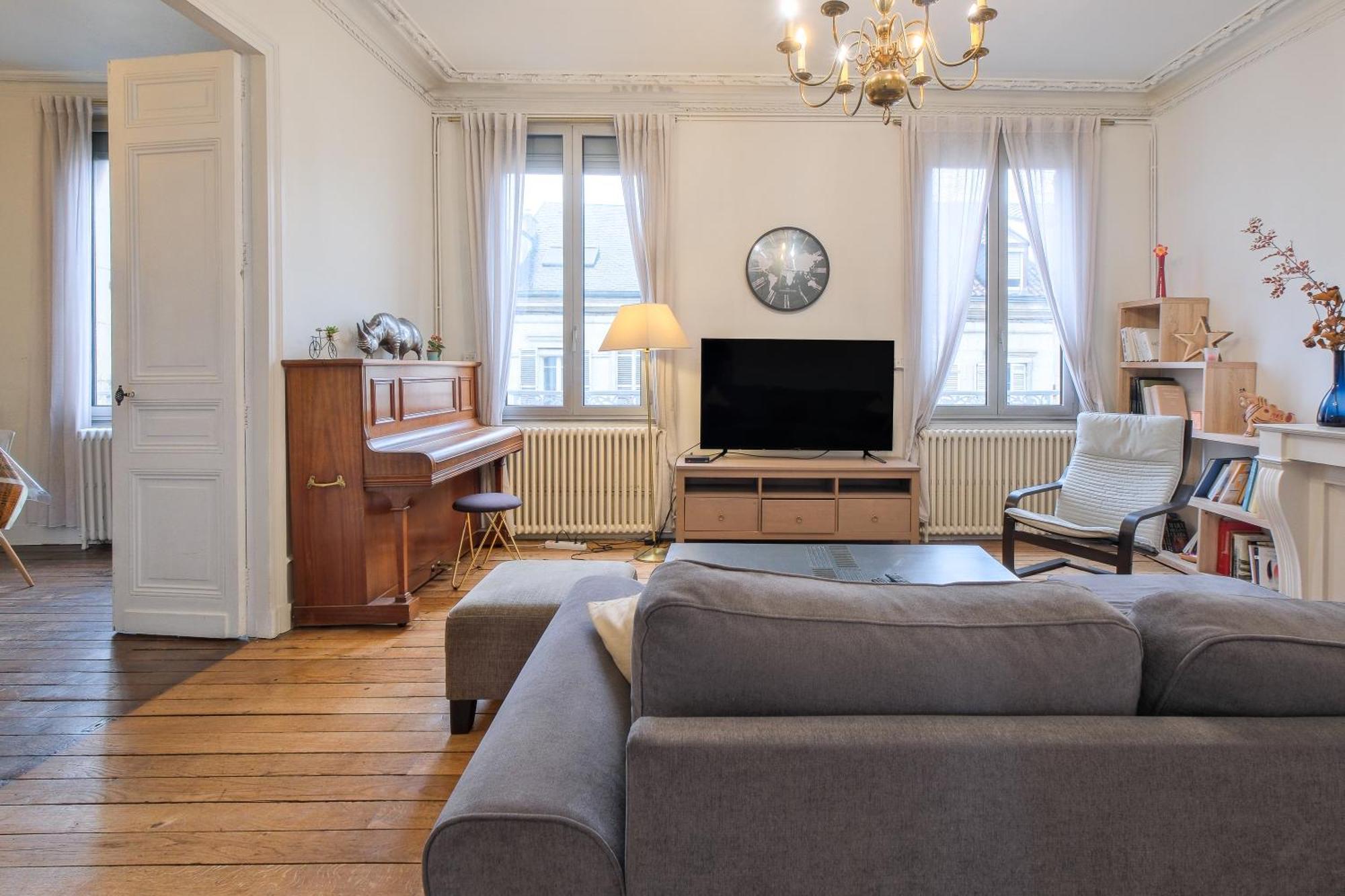Miraflores, Appartement En Ville Perigueux Luaran gambar
